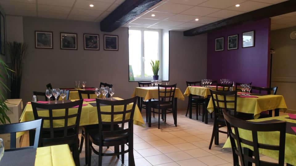 Repas fête près de Villars-les-Dombes